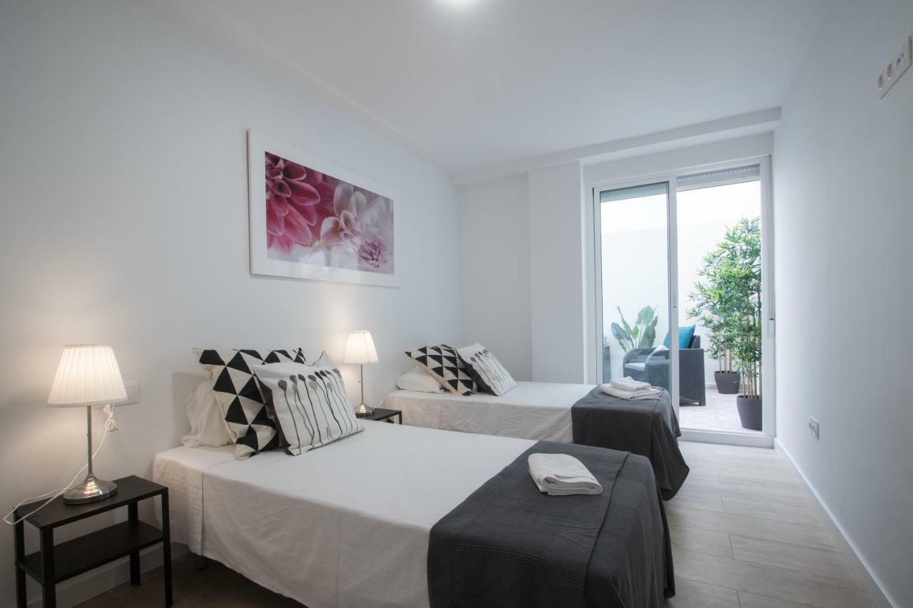 Stylish *New* Apartment In Alicante W/ 4 Bedrooms Zewnętrze zdjęcie